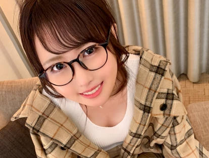 SIMM-362 背着男朋友在INS上约炮-sarga