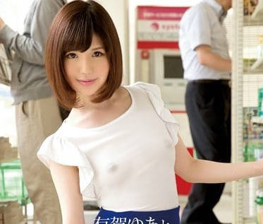 SNIS-490 分享女友之和有贺由爱不穿内裤的约会-sarga
