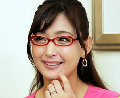 ewdx-290 超有气质适合带眼镜的上流人妻-sarga